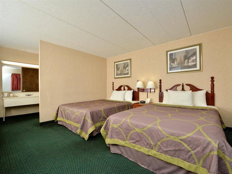 Days Inn By Wyndham Lenox Ma エクステリア 写真